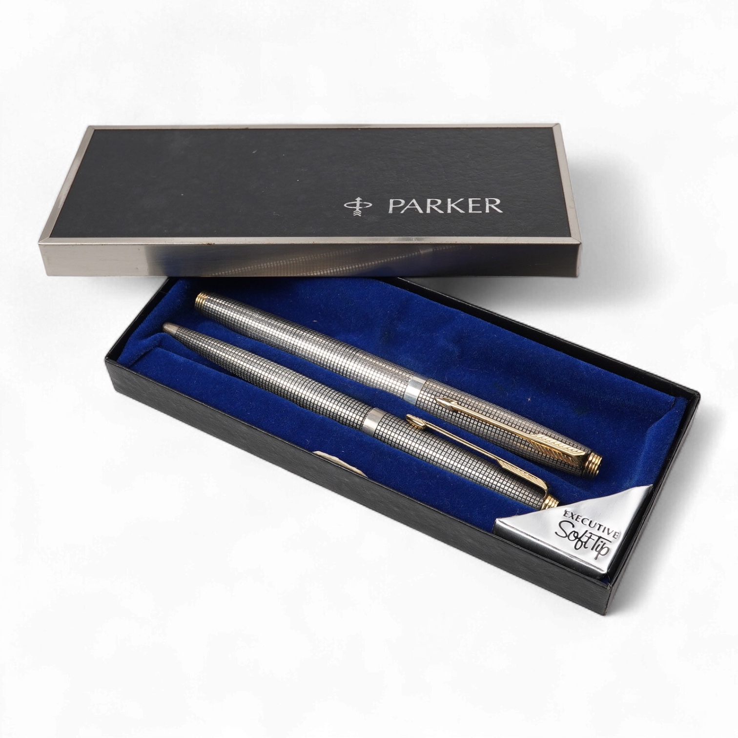 A Parker Sterling silver Cisele fountain pen and matching ballpen in original box along with a collector's pen case